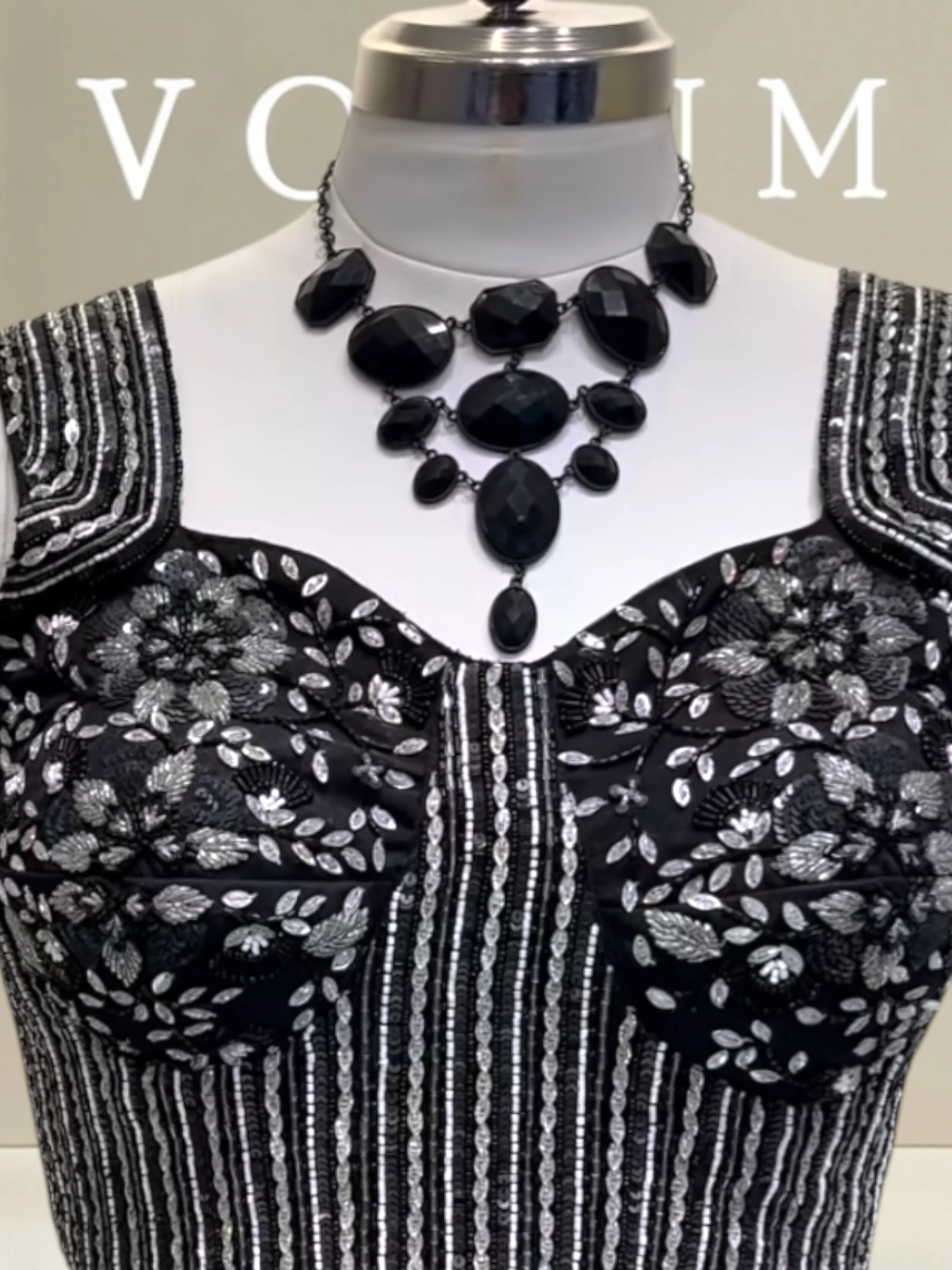 Front pleated drape set0 product image