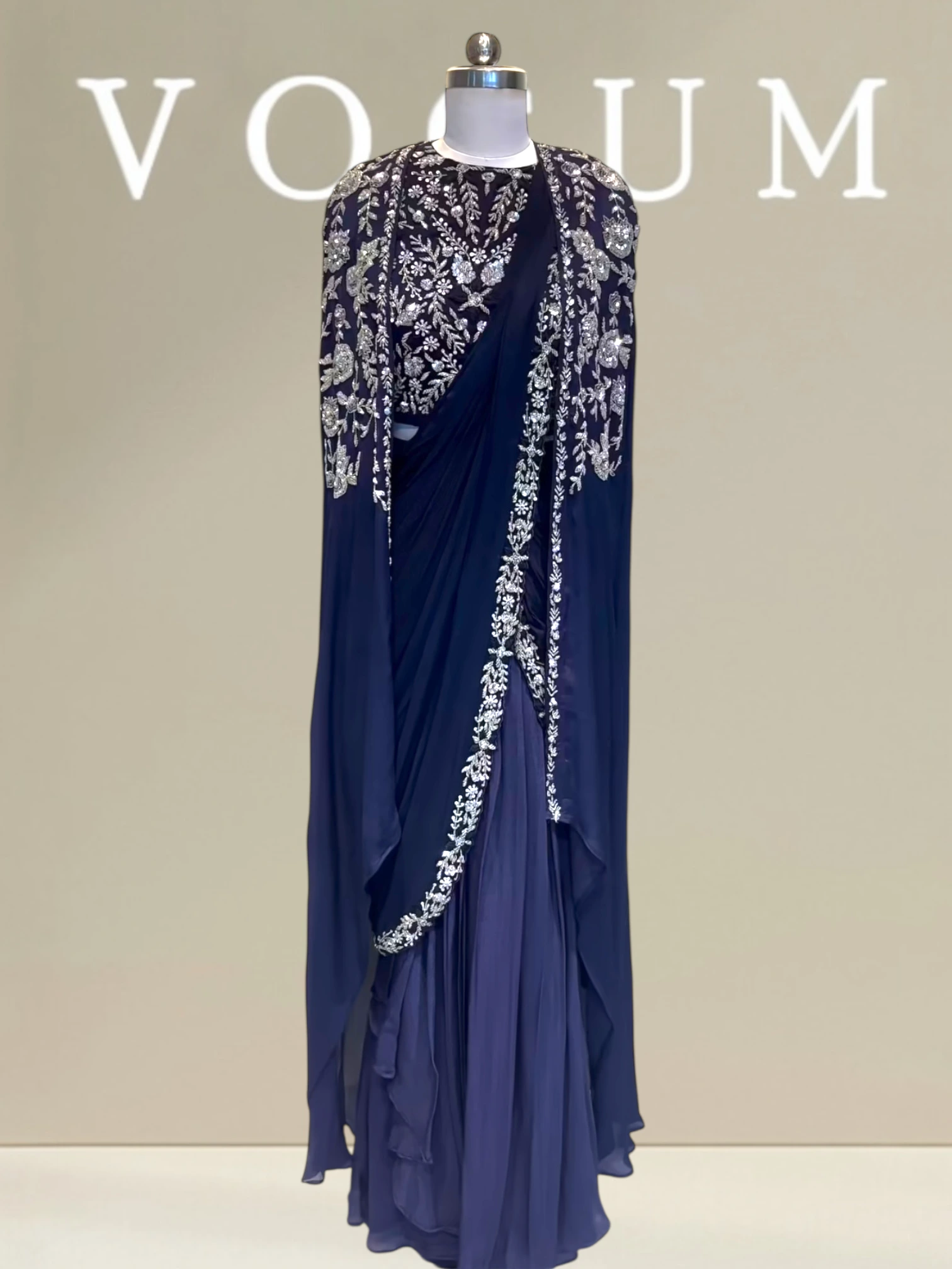 Grand Saree Cape embroidered set related product