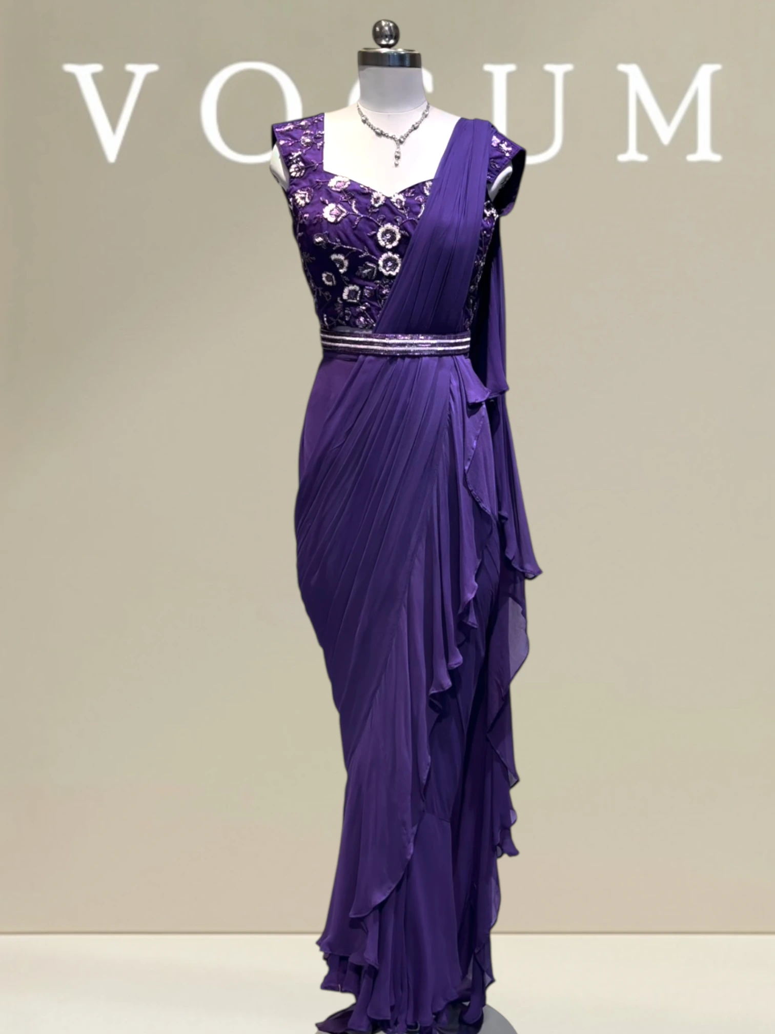 Flowy ruffle drape related product